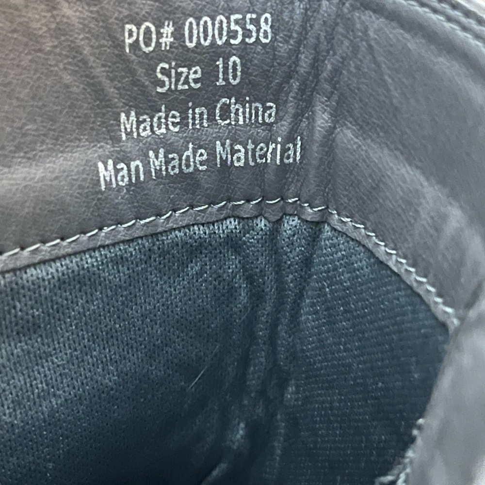 Women’s Booties - Picture 3 of 5